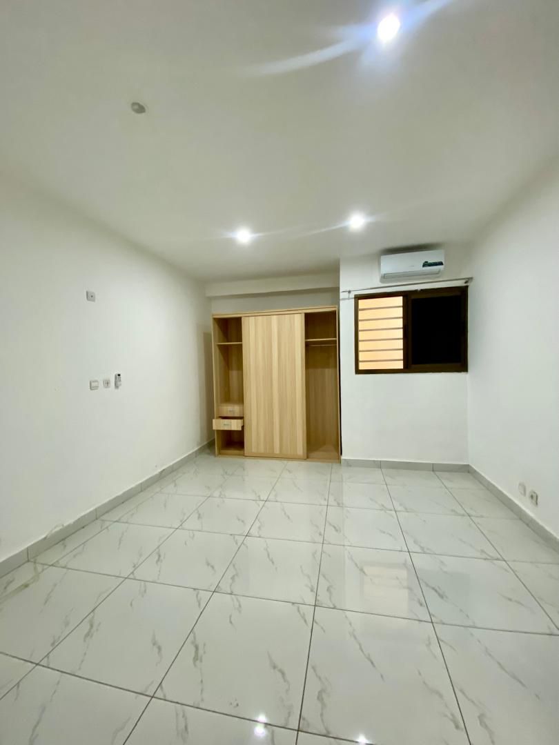 APPARTEMENTS A LOUER AU 2 PLATEAUX