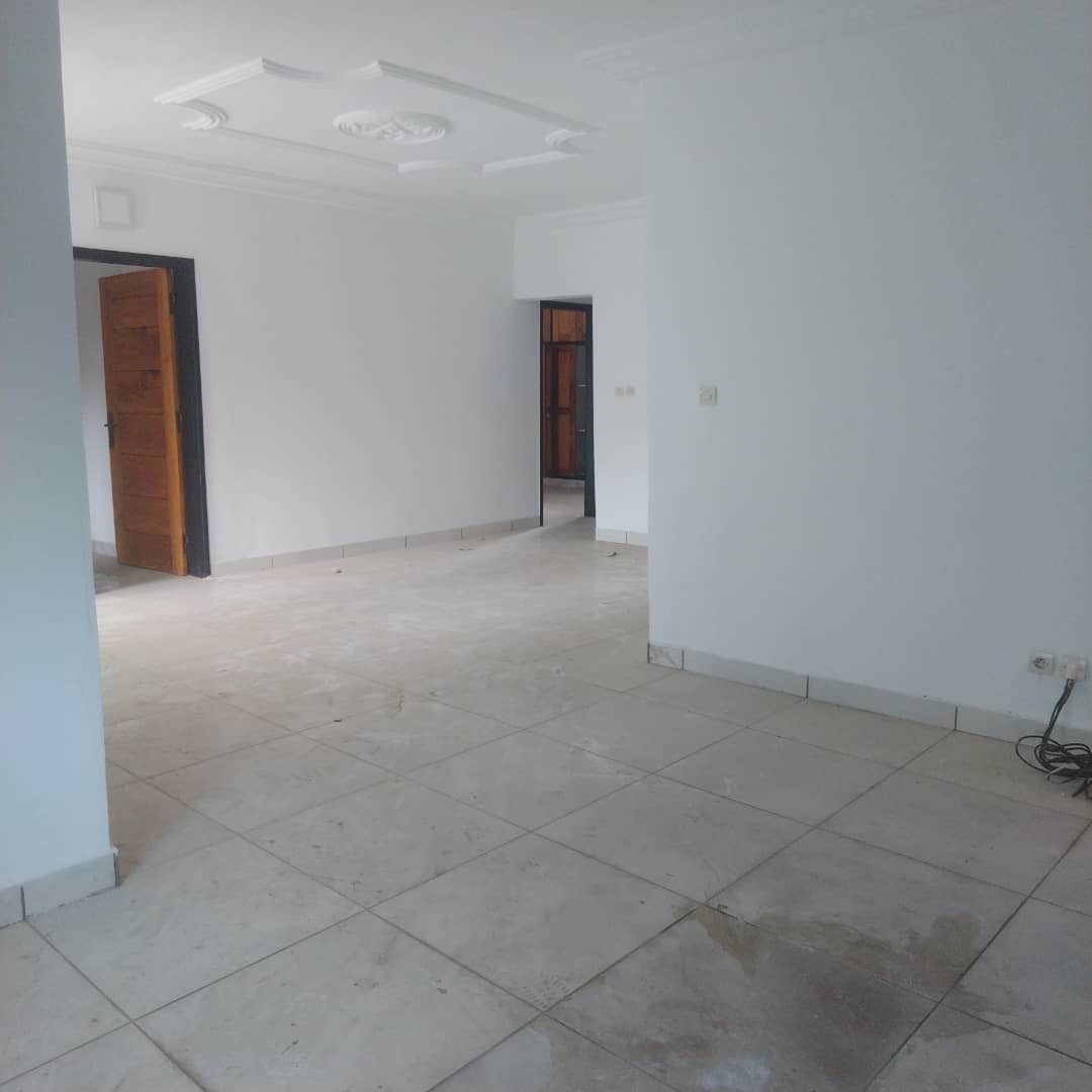 Immeuble en vente — vue 2