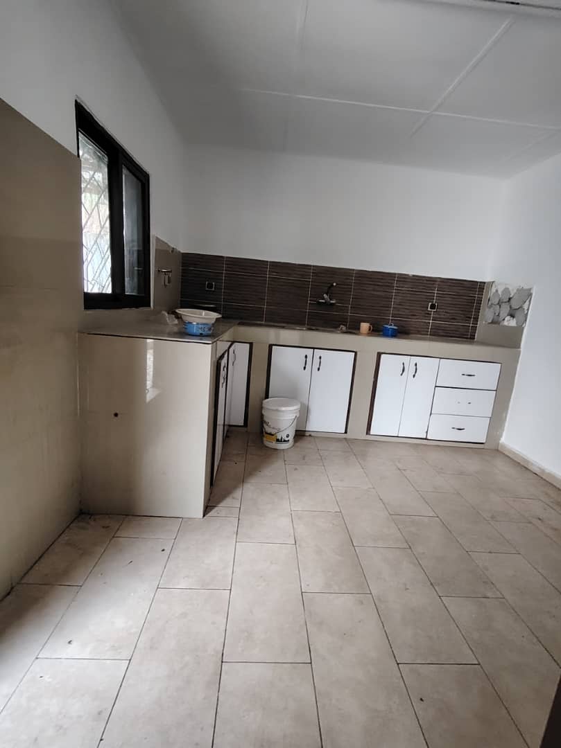 Villa de 4 pièces a Biétry quartier saint germain — vue 2