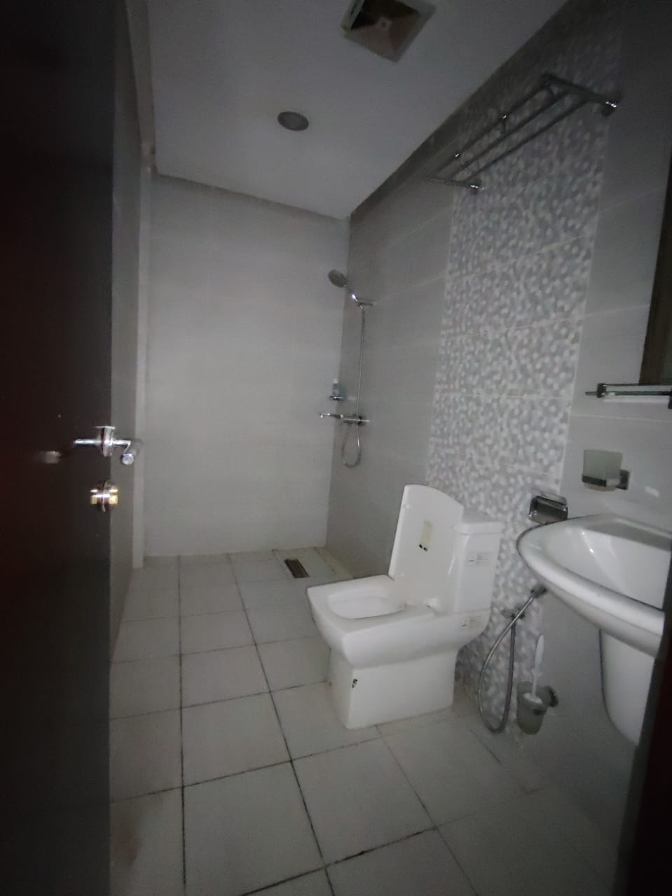 A LOUER APPARTEMENT ZONE4 — vue 3