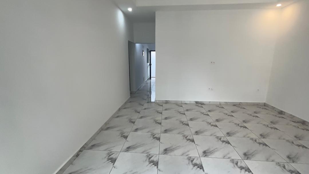 VILLA A LOUER A LA CITÉ LYS MARIE MODESTE — vue 3