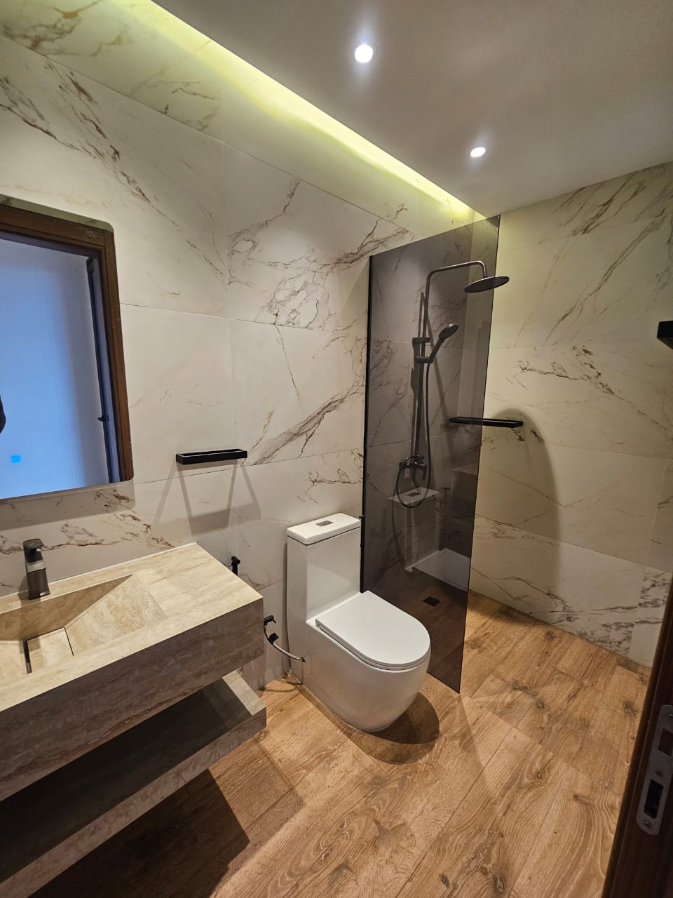 APPARTEMENTS A LOUER A MBADON — vue 3