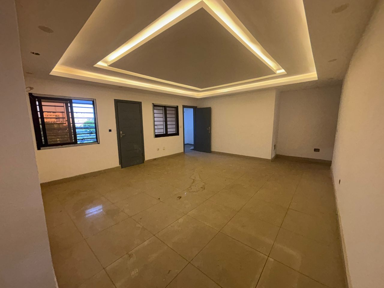 VILLA EN VENTE A LA RIVIERA ABATTA — vue 5